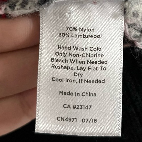 Talbots Fair Isle Lambswool Blend Button Front Cardigan Red Black Size L Petite - Picture 7 of 7